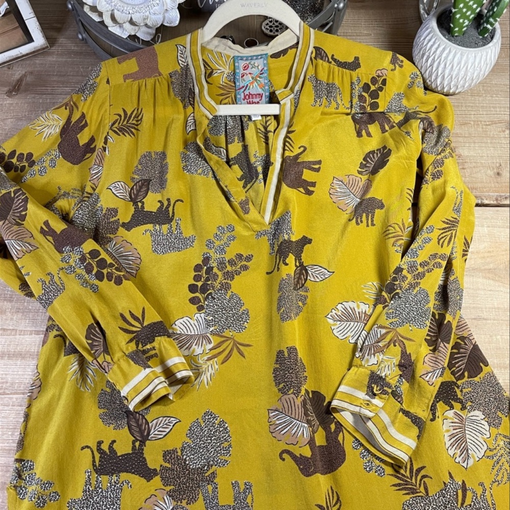Johnny Was Blouse - Size: XS